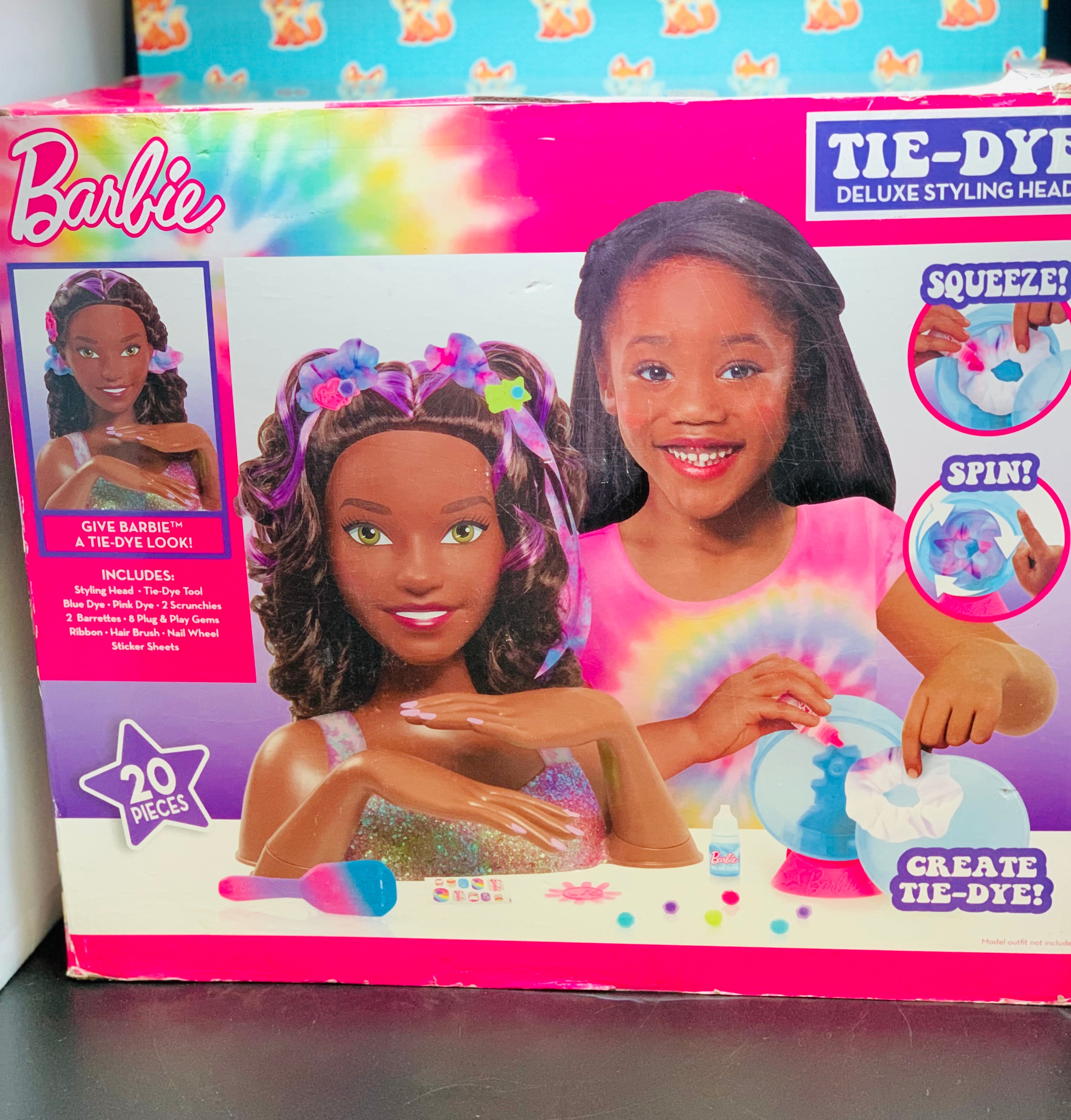 Barbie Tie-Dye Deluxe Styling Head – 20 Piece Hair Styling & Creative Play Set
