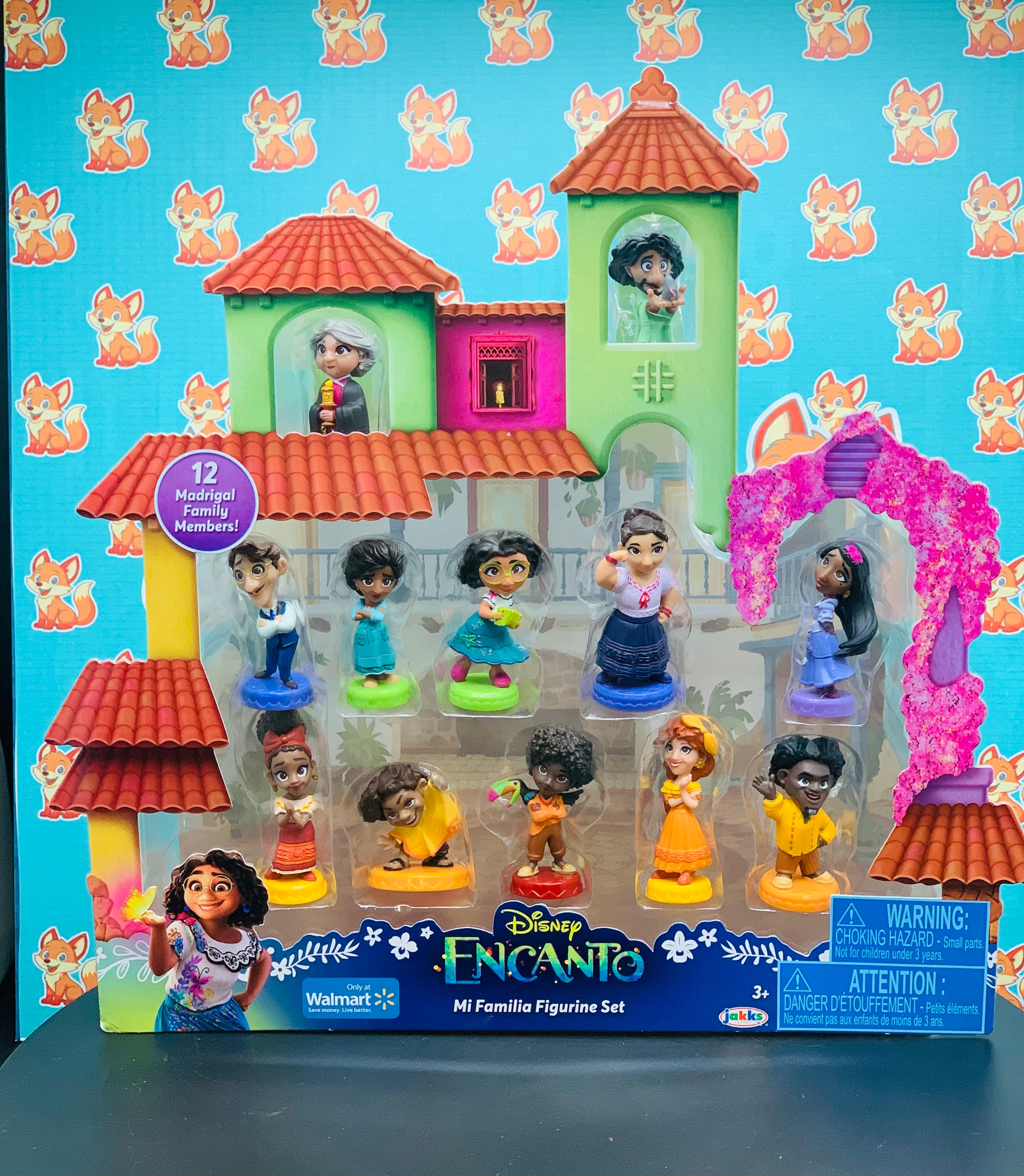 Disney Encanto “Mi Familia” Figurine Set – 12 Madrigal Family Characters